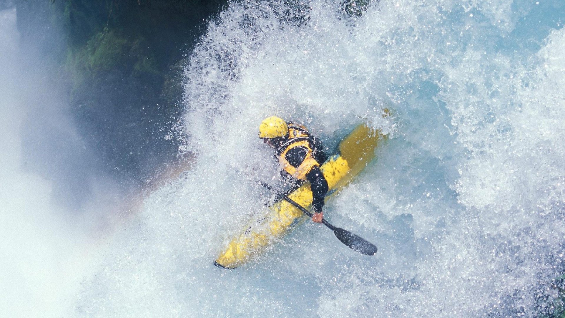 法比尼奥关键时刻挺身而出，里昂巅峰对决力克罗马