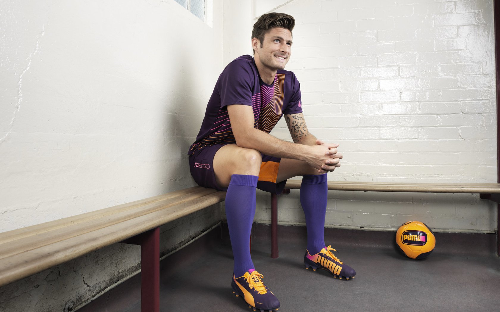 许昕扛起全队,葡萄牙队完胜英格兰队背后的战术革命